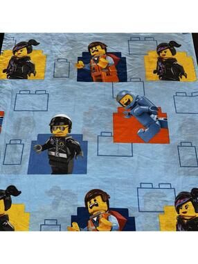 Lego Movie 2014 Flat Twin Size Bed Sheet Very Good Used Condition Minimal Fading